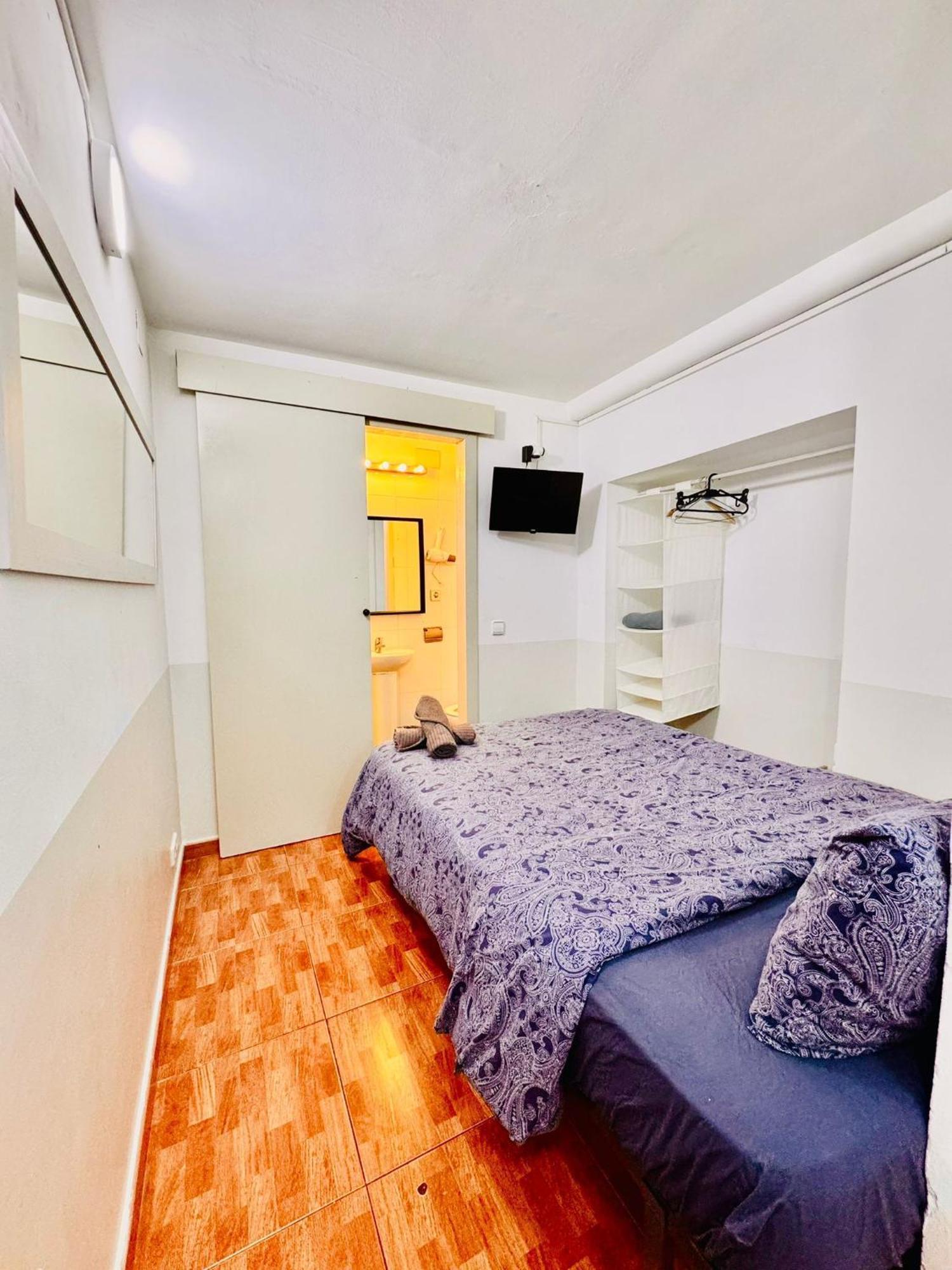 Apartment 23 Center Barca 2 3